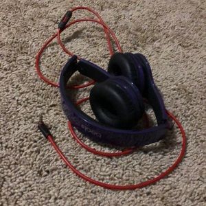 Beats solo headphones wired